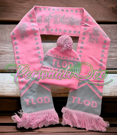 TLOD winter hat/scarf set