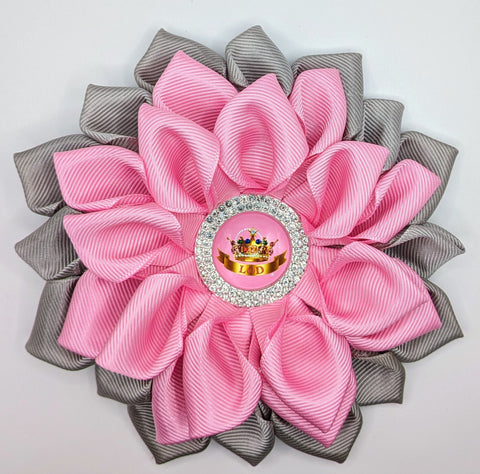 TLOD emblem flower brooch