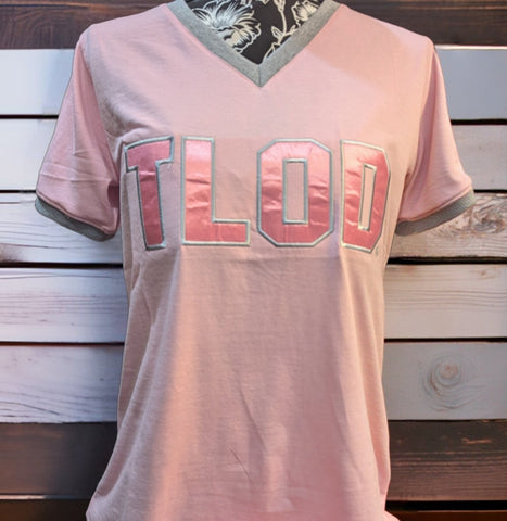 TLOD embroidered v-neck-pink