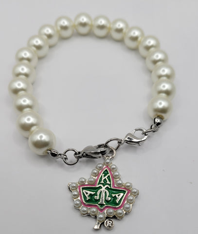 Pearl ivy leaf charm bracelet