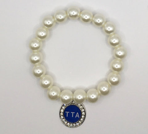 TTA pearl bracelet